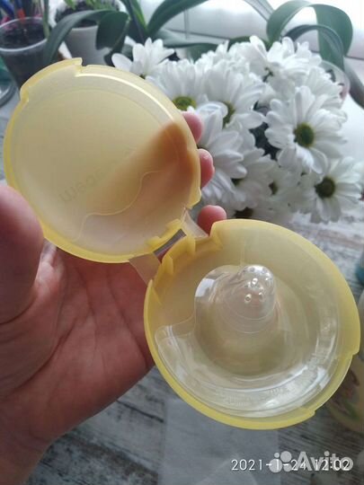 Накладки на грудь для кормления medela