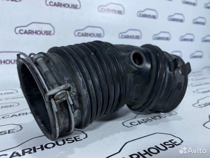 Патрубок воздушного фильтра Toyota Camry 2GR-FE