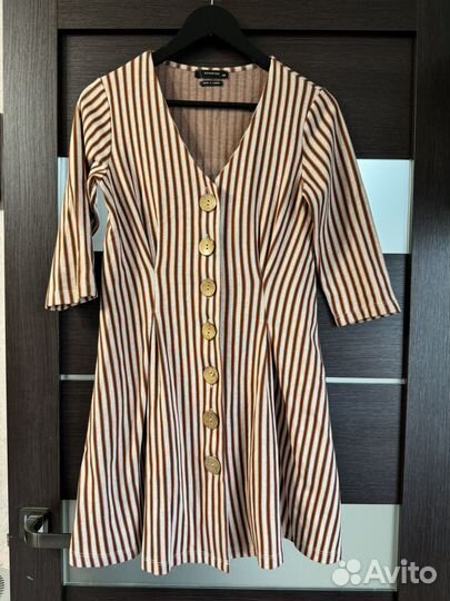 Женское платье reserved xs/s