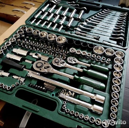 Набор инструментов SATA 61-150