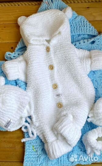 Плюшевый комплект на выписку ручной работы