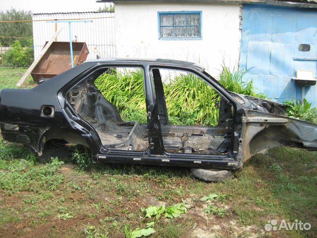 Стойка средняя с частью порога Чери Амулет