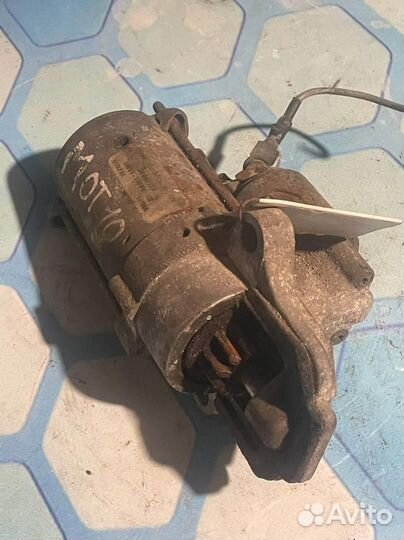 Стартер 30667738