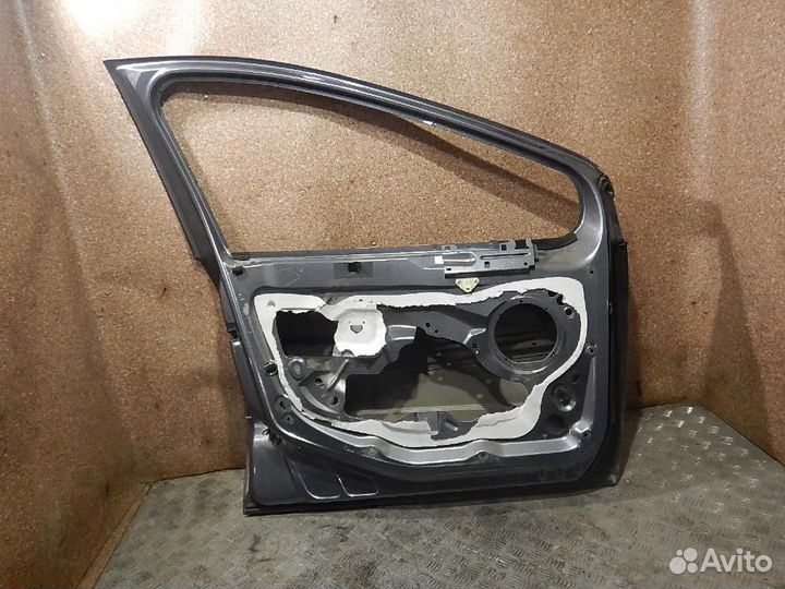 Дверь передняя левая Peugeot 308