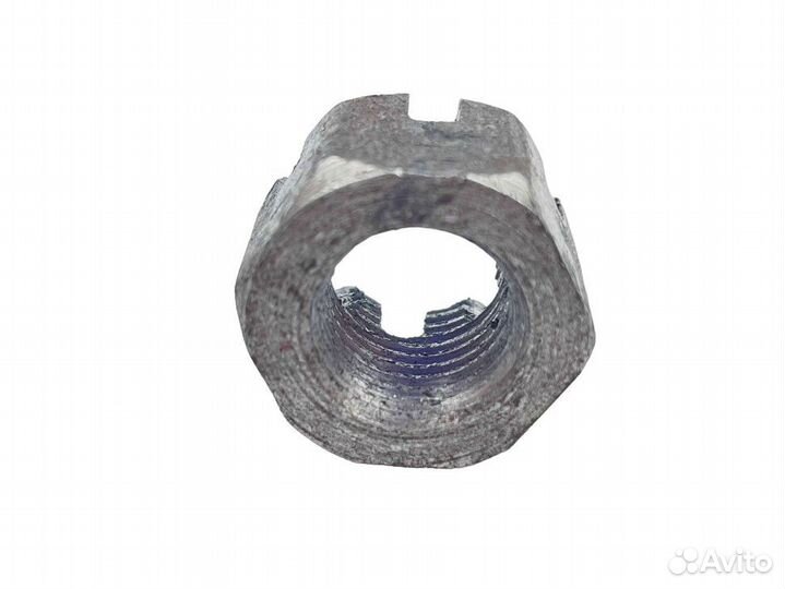 Гайка Урал задней оси М14*1.5мм