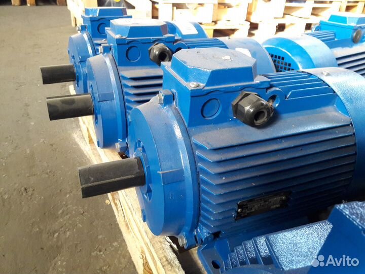Промышленный электродвигатель