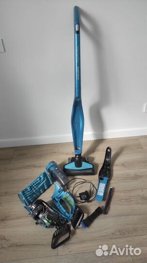 Вертикальный пылесос Philips FC6404/01