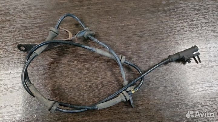 Датчик ABS передний Land Rover Range Rover Sport