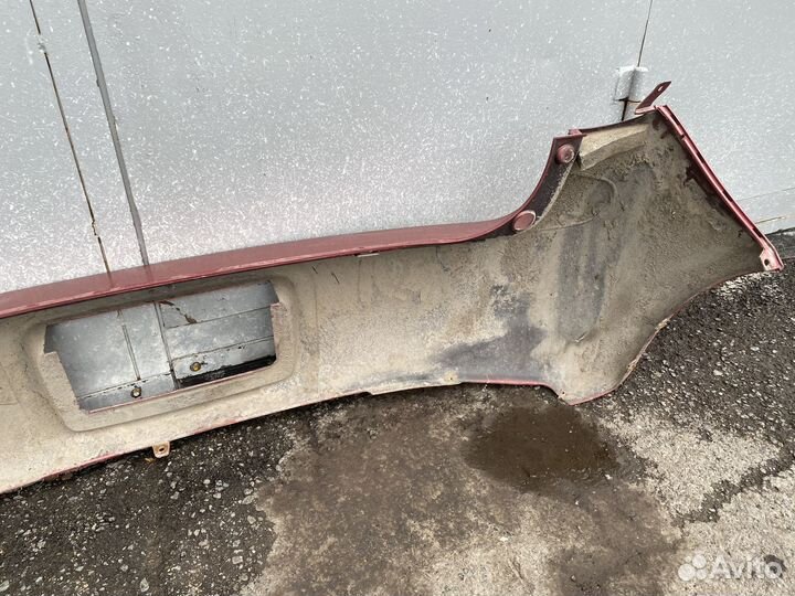 Бампер задний Mitsubishi Colt MN150532