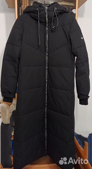 Пуховик зимний женский