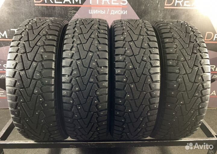 Pirelli Ice Zero 215/70 R16