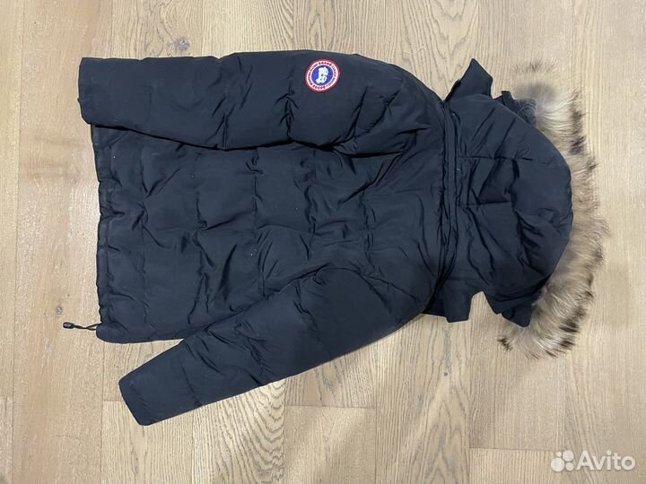 Пуховик женский canada goose размер M