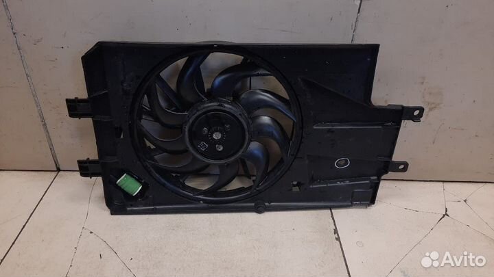 Диффузор вентилятора с вентилятором LADA Granta