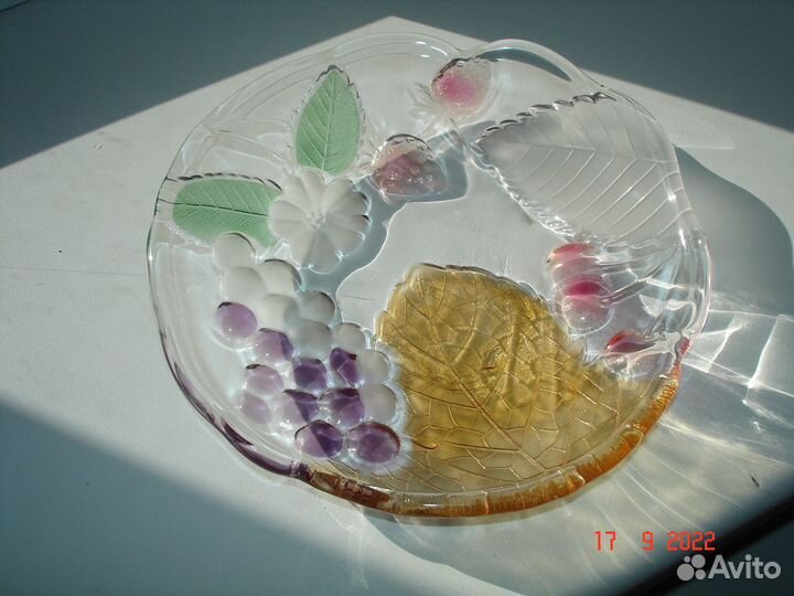 Блюдца цветное стекло