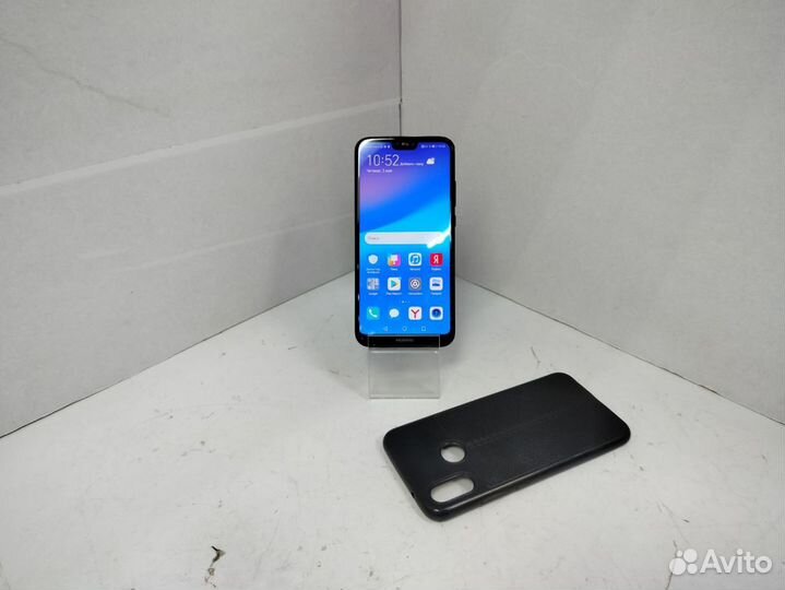 HUAWEI P20 Lite, 4/64 ГБ