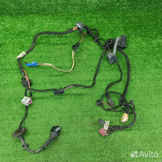 Проводка двери передней левой Volkswagen Passat