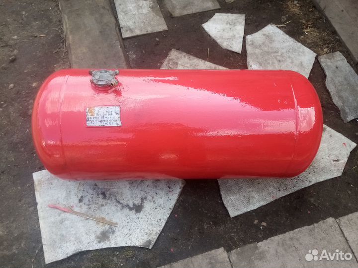 Продам газовый баллон для грузового автомобиля