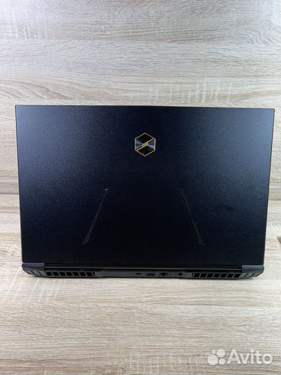 Игровой ноутбук Mechrevo 3070 16/512 17.3 2k QHD