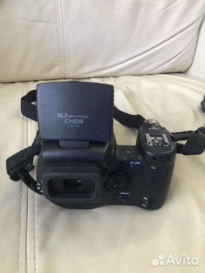 Sony Cyber-Shot DSC-R1 Carl Zeiss