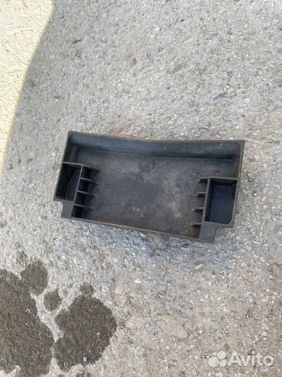 Коврик в центральную консоль б/у Форд Фокус 3