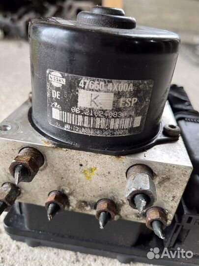 Блок ABS Nissan Pathfinder R51 476604X00A