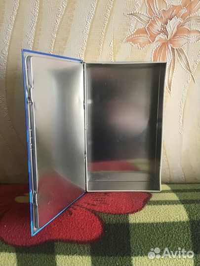 Жестяные упаковки для новогодних подарков (2 шт)