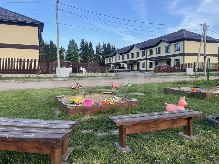 Таунхаус 110 м² на участке 2 сот.