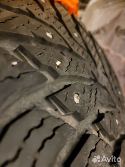 Nokian Tyres Hakkapeliitta 9 245/40 R20 и 275/35 R20