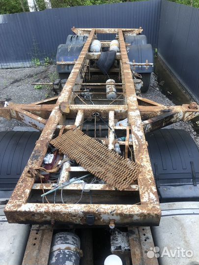 Полуприцеп контейнеровоз МАЗ МАЗ-933060, 2007