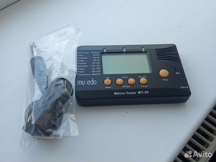 Musedo MT-30 Тюнер-метроном