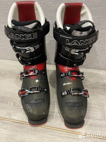 Горнолыжные ботинки lange