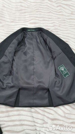 Школьный костюм для мальчика 122 серый