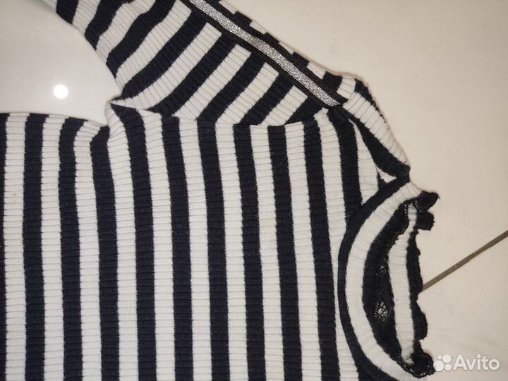 Джинсы и водолазка