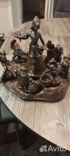 Статуэтка алюминиевая Белоснежка и 7 гномов