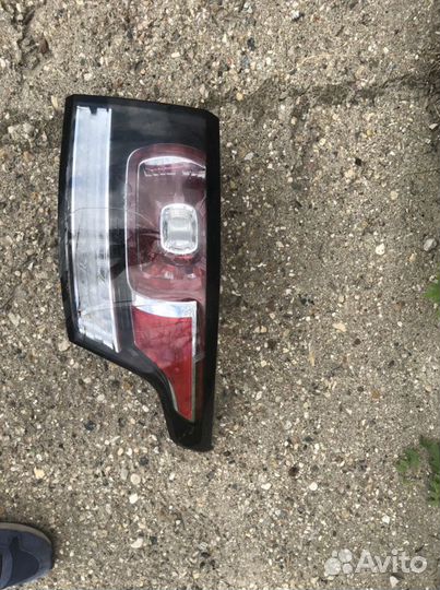 Фонарь правый