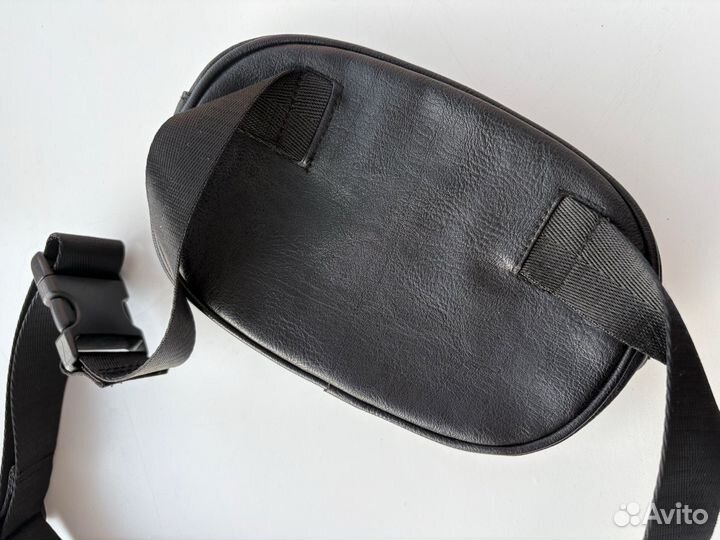 Поясная черная сумка hm