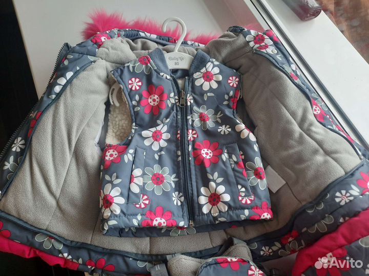 Зимний комбинезон для девочки