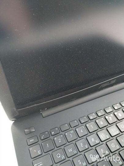 Ноутбук Asus X555Y