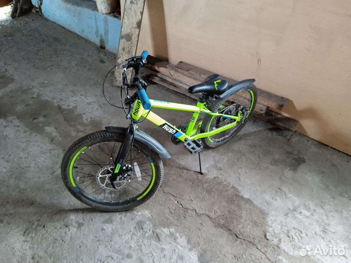 Почти новый детский горный велосипед