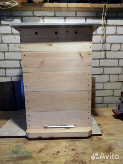 Пчелиные ульи