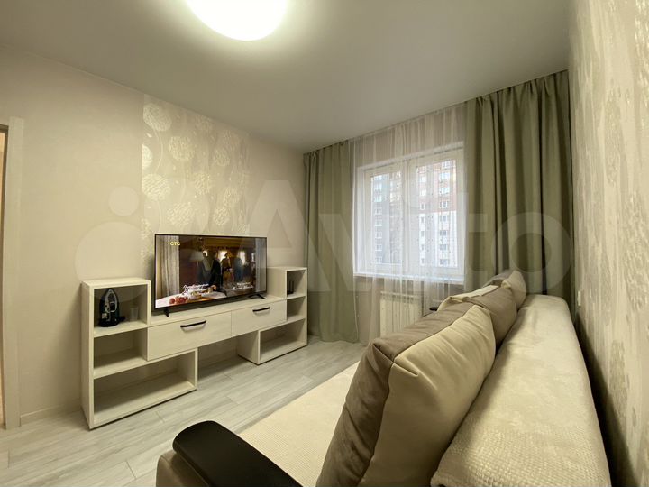 2-к. квартира, 50 м², 4/9 эт.
