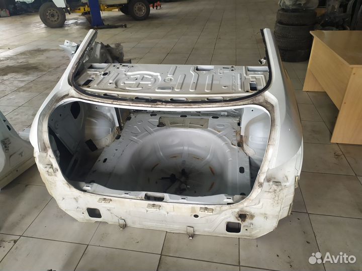 Задняя часть кузова Nissan Almera G15