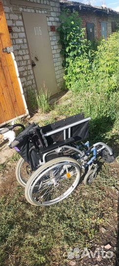 Инвалидная коляска новая