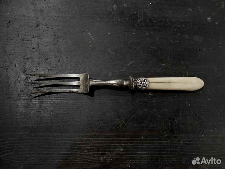 Вилка старинная траншировочная с зажимом