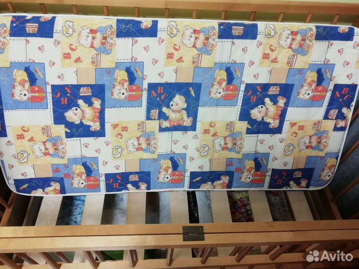 Детская кровать, матрас, бортики