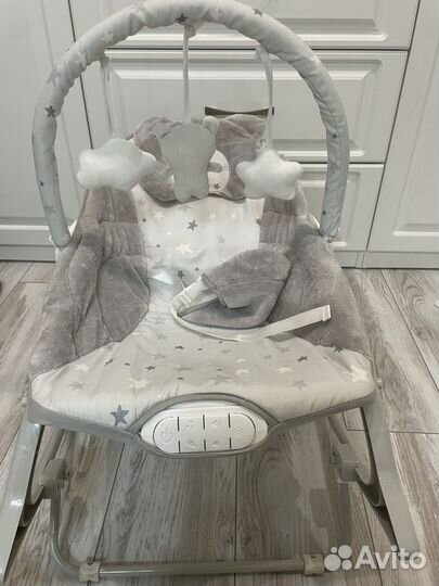 Шезлонг для новорожденных с вибрацией
