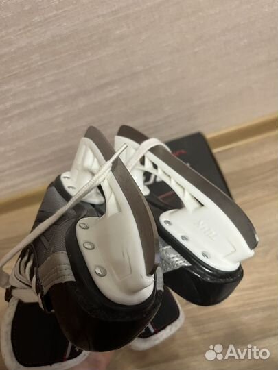 Коньки детские bauer vapor x30