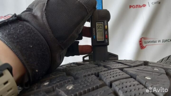 Continental IceContact 2 SUV 235/55 R18 104T