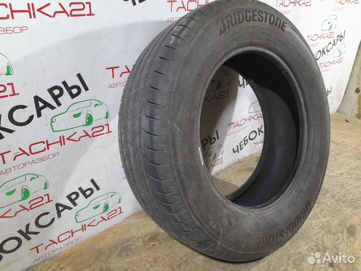 Bridgestone Alenza 001 225/65 R17 102H