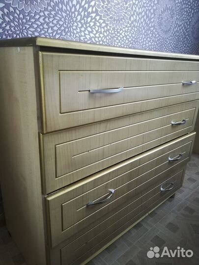 Спальный гарнитур